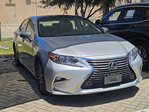 2017 Lexus ES 350 Base