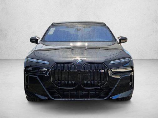Black Sapphire Metallic 2026 BMW i7 M70