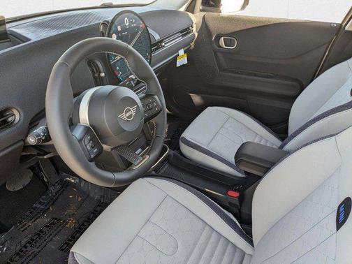 Melting Silver III Metallic 2025 MINI Hardtop Cooper S