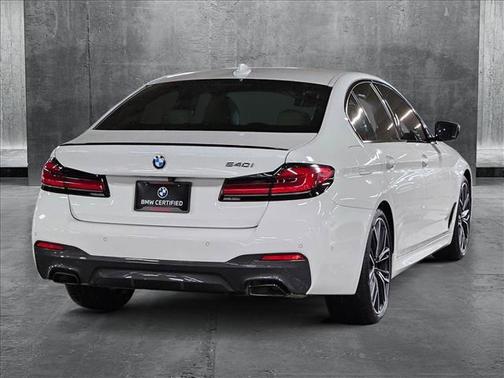 2023 BMW 540 i