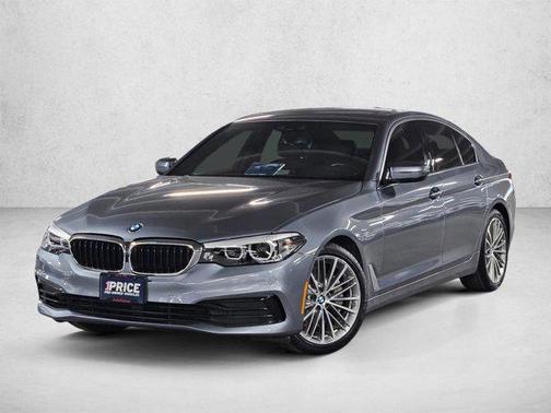 Bluestone Metallic 2019 BMW 540 540i