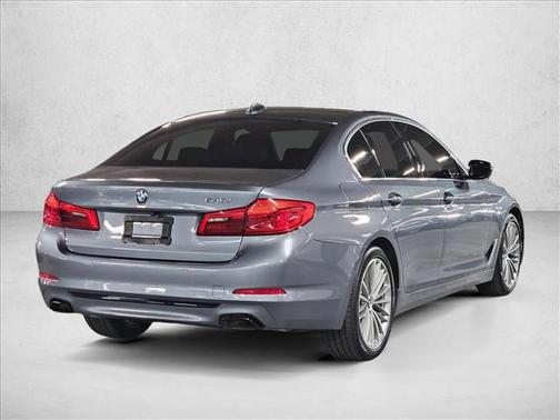 Bluestone Metallic 2019 BMW 540 540i