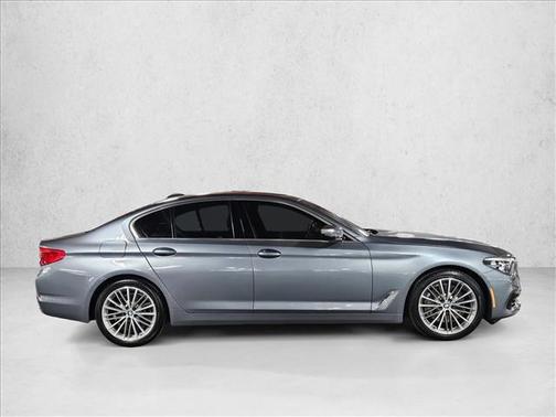 Bluestone Metallic 2019 BMW 540 540i