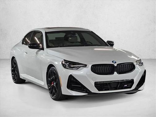 2026 BMW M240 i xDrive