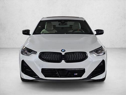 2026 BMW M240 i xDrive