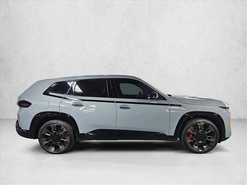 Brooklyn Grey Metallic 2026 BMW XM Label