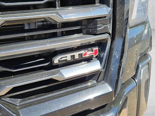 Onyx Black 2024 GMC Sierra 2500 AT4