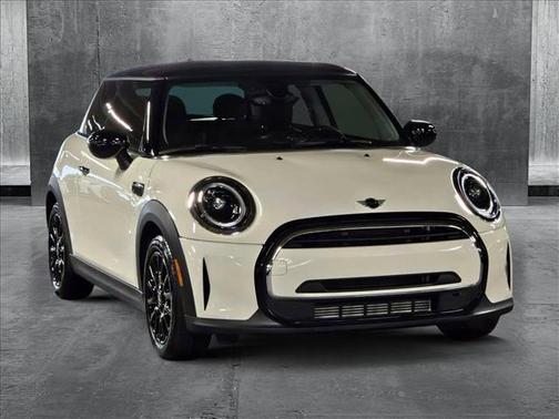 2023 MINI Hardtop Cooper