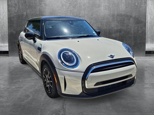 2023 MINI Hardtop Cooper