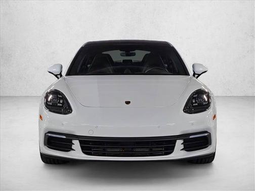 Carrara White Metallic 2020 Porsche Panamera RWD