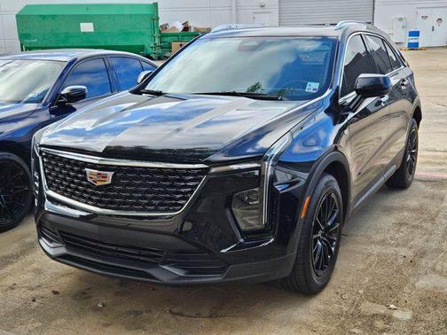 2024 Cadillac XT4 Luxury