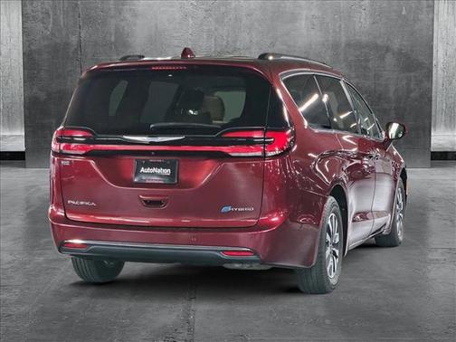 2021 Chrysler Pacifica Hybrid Touring L