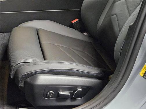 2025 BMW i5 eDrive40