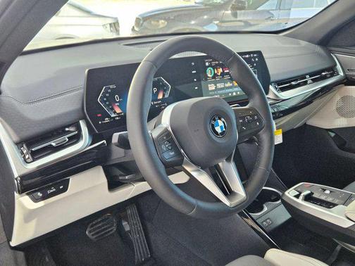 2026 BMW X2 xDrive28i