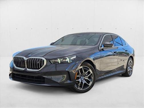 2025 BMW i5 xDrive40