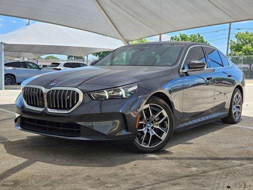 2025 BMW i5 xDrive40