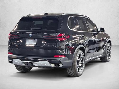 Black Sapphire Metallic 2026 BMW X5 sDrive40i