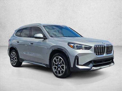 Space Silver Metallic 2026 BMW X1 xDrive28i