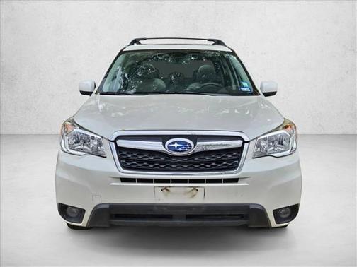 Crystal White Pearl 2016 Subaru Forester 2.5i Limited