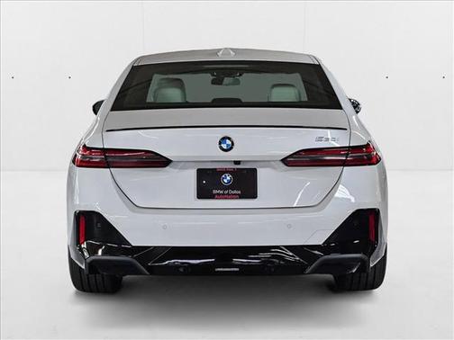 2026 BMW 530 i