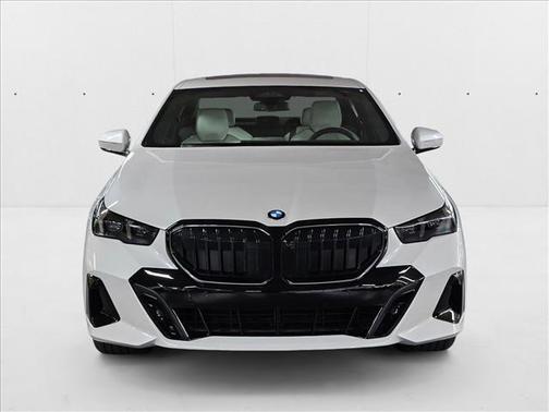 2026 BMW 530 i