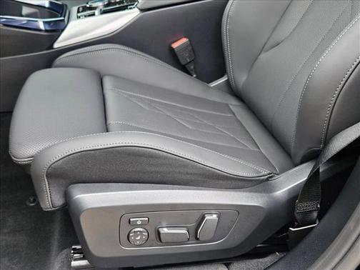 Black Sapphire Metallic 2026 BMW X3 30 xDrive