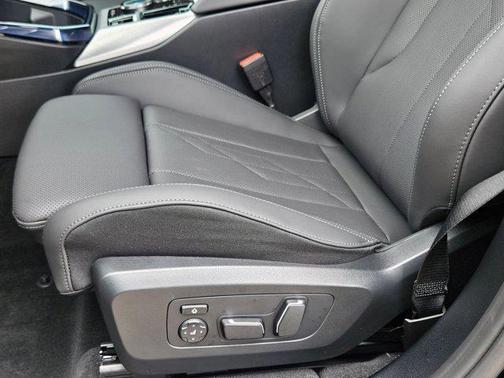 Black Sapphire Metallic 2026 BMW X3 30 xDrive