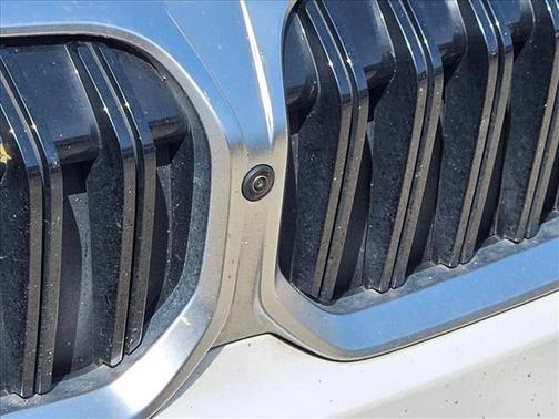 2024 BMW 330 i