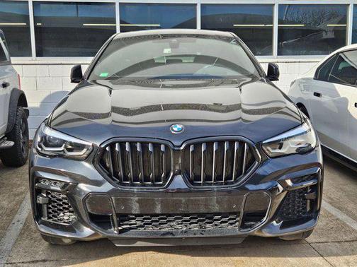 2023 BMW X6 xDrive40i