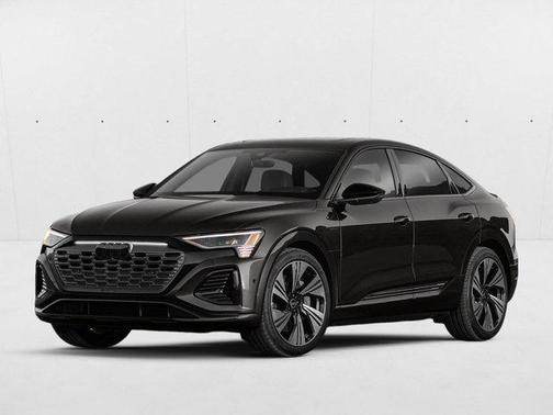 Mythos Black Metallic 2024 Audi Q8 e-tron Prestige