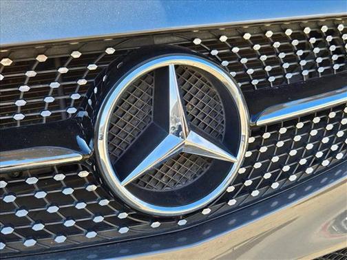 2017 Mercedes-Benz C-Class Luxury