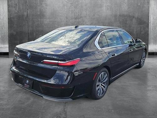 2024 BMW i7 eDrive50