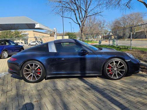 2019 Porsche 911 Targa 4S