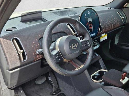 Nanuq White Metallic 2026 MINI Countryman Cooper S ALL4
