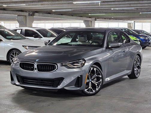 Skyscraper Grey Metallic 2025 BMW 230 i