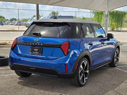 2026 MINI Hardtop Cooper