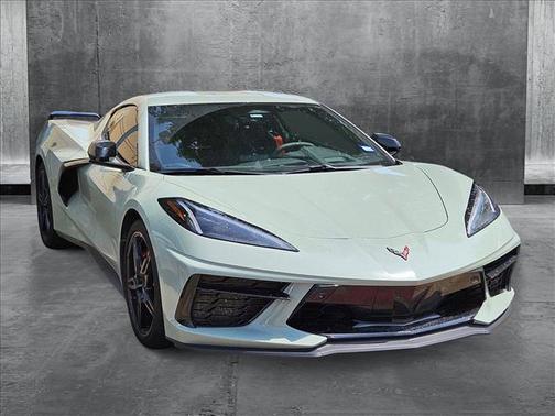 2024 Chevrolet Corvette Stingray w/2LT