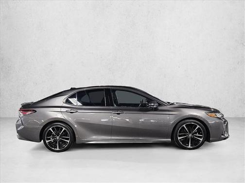 Predawn Gray Mica 2018 Toyota Camry XSE