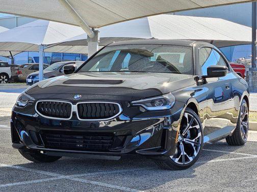 2025 BMW 230 i