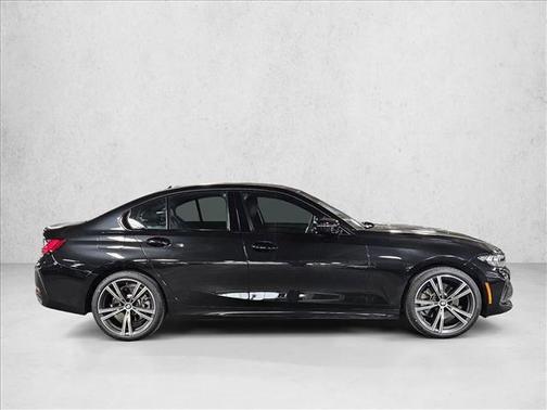 2023 BMW 330 330i