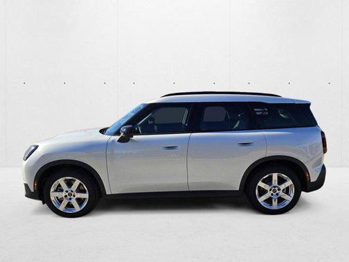 Nanuq White Metallic 2025 MINI Countryman Cooper S ALL4