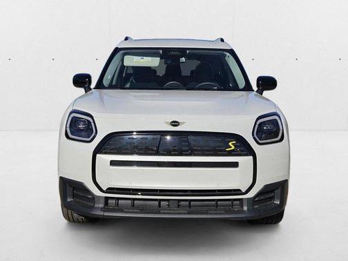 Nanuq White Metallic 2025 MINI Countryman Cooper S ALL4