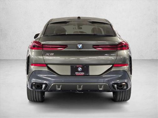 Manhattan Green Metallic 2027 BMW X6 xDrive40i