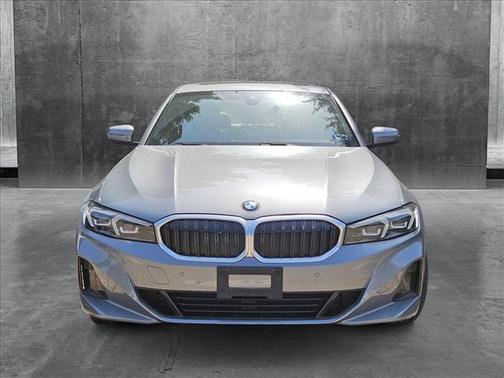 2023 BMW 330 330i
