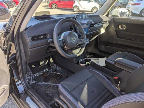 2025 MINI Hardtop Cooper