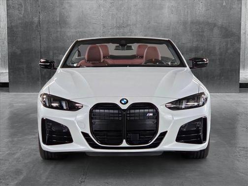 2025 BMW M440 i