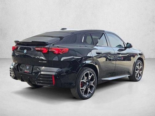 Black Sapphire Metallic 2026 BMW X2 xDrive28i