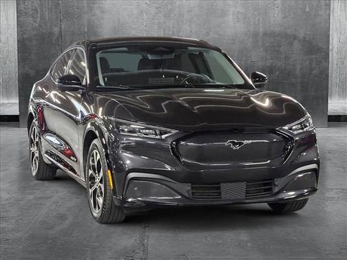 2022 Ford Mustang Mach-E Premium