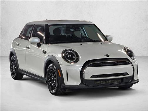 2023 MINI Hardtop Cooper