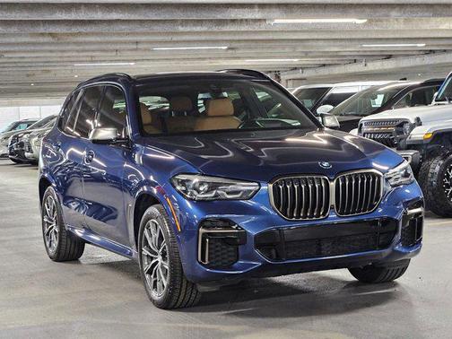 2022 BMW X5 M50i